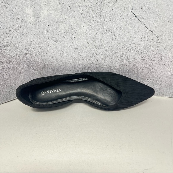 Vivaia Black Melia Pointed-Toe Striped Flat. Size 38/US 7-7.5. - Picture 10 of 15